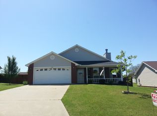 1013 Ruby Dr, Van Buren, AR 72956