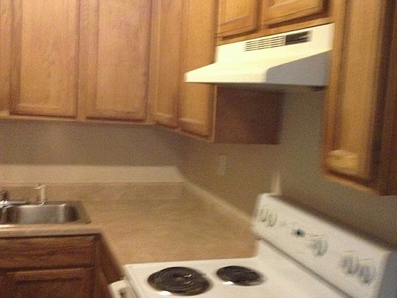 3rd image of 1607 Deep Creek Blvd APT B