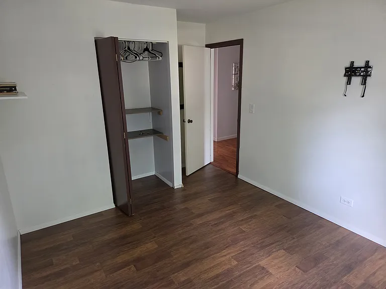 800 W Beechtree Ln — Photo 11