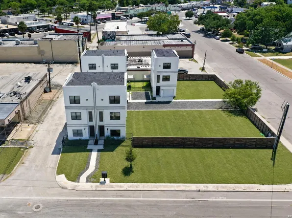 1735 W GRAMERCY PL, San Antonio, TX 78201