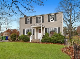 124 Coles Rd, Cromwell, CT 06416