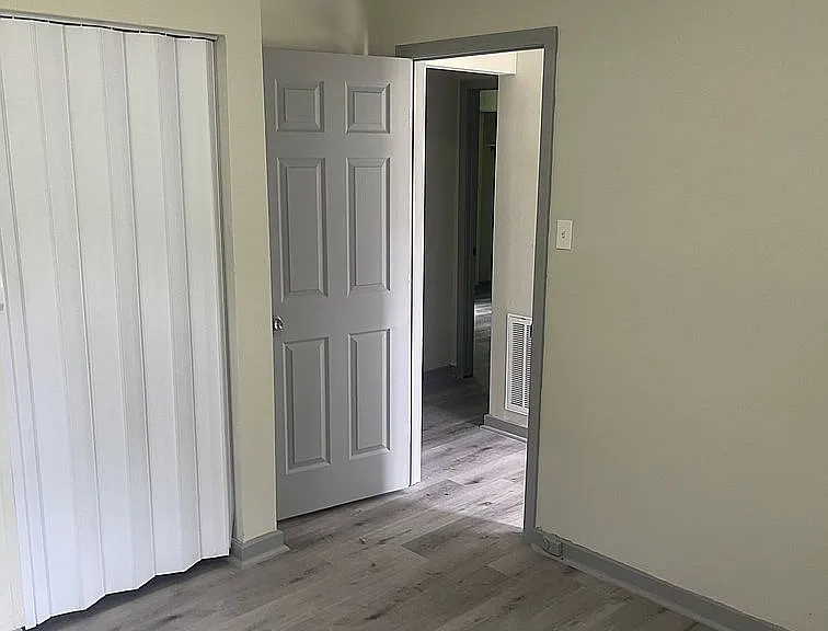 3419 Broadview St — Photo 10