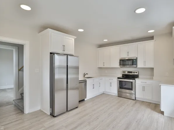 216-232 Kichline Ave #28, Hellertown, PA 18055