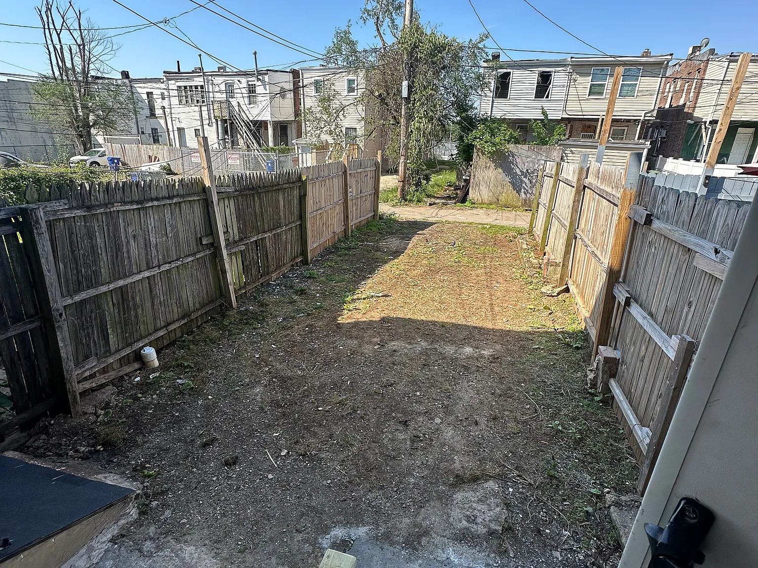 3 bed, 1.0 bath, $1,500 — Photo 4