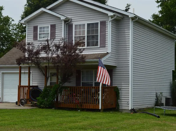 108 April Dr, Junction City, KY 40440