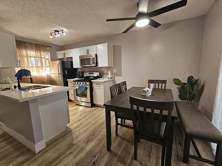 457 N Lamb Blvd #E — Photo 1