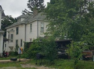 2209 E Main St, Richmond, IN