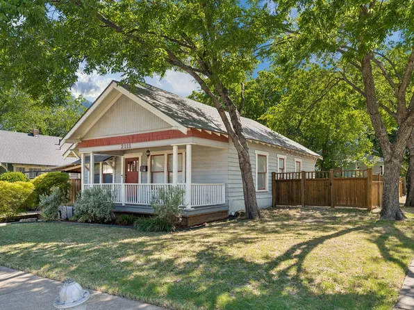 2111 Washington Ave, Fort Worth, TX 76110