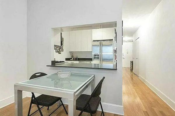 Rented by Owner | media 25