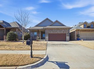 15813 San Clemente Dr, Edmond, OK 73013