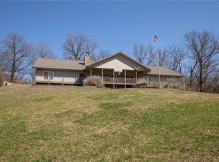 465 Gander Ln, Goodman, MO 64843