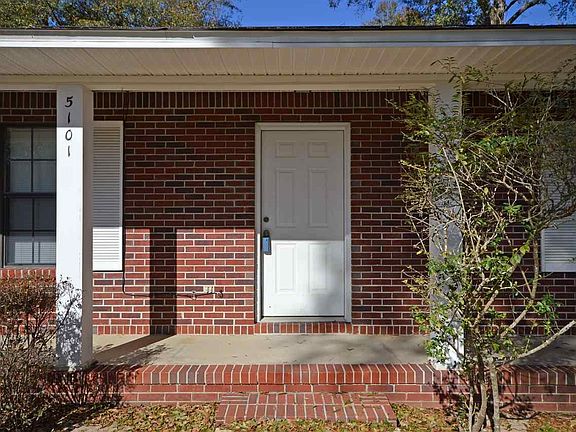 4th image of 5101 Trenton Dr