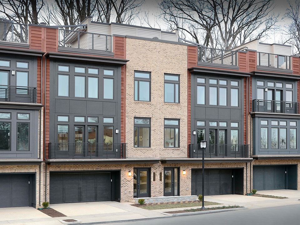 Elevator Townhome at Grosvenor Heights