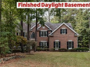 102 Fort Worth Ct, Cary, NC 27519
