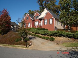 1175 Timberline Pl, Alpharetta, GA 30005