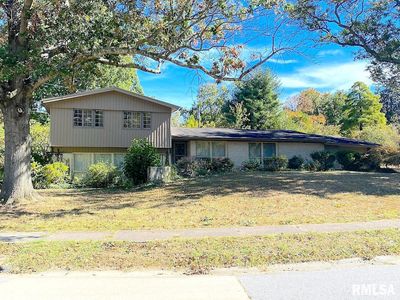 903 S Briarwood Dr, Carbondale, IL, 62901