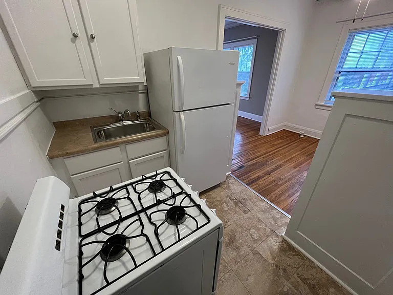 Blaisdell Avenue Apartments — Photo 30