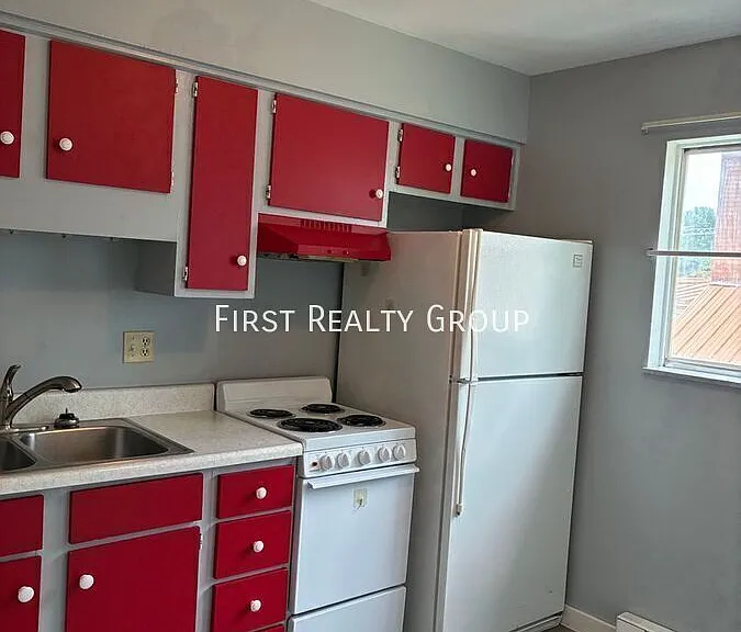 513 S Main St #B — Photo 5