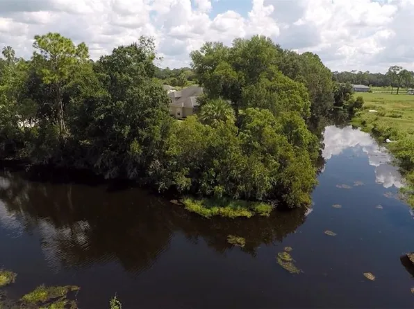 3397 Lake Diane Rd #22, Tavares, FL 32778