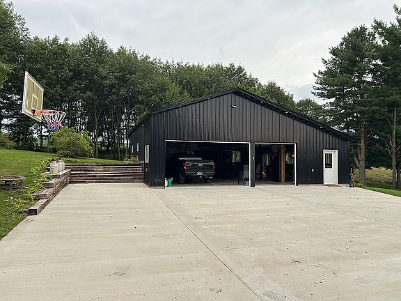 5th image of 896 Cooks Rd