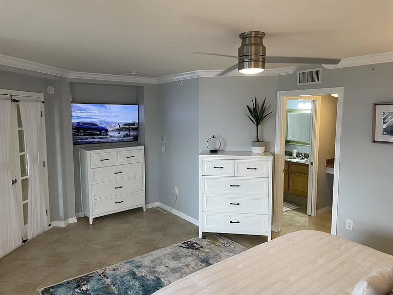 1801 N Flagler Dr #502 — Photo 13