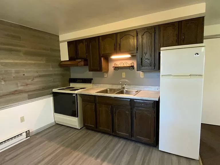 114 Millersville Rd — Photo 1