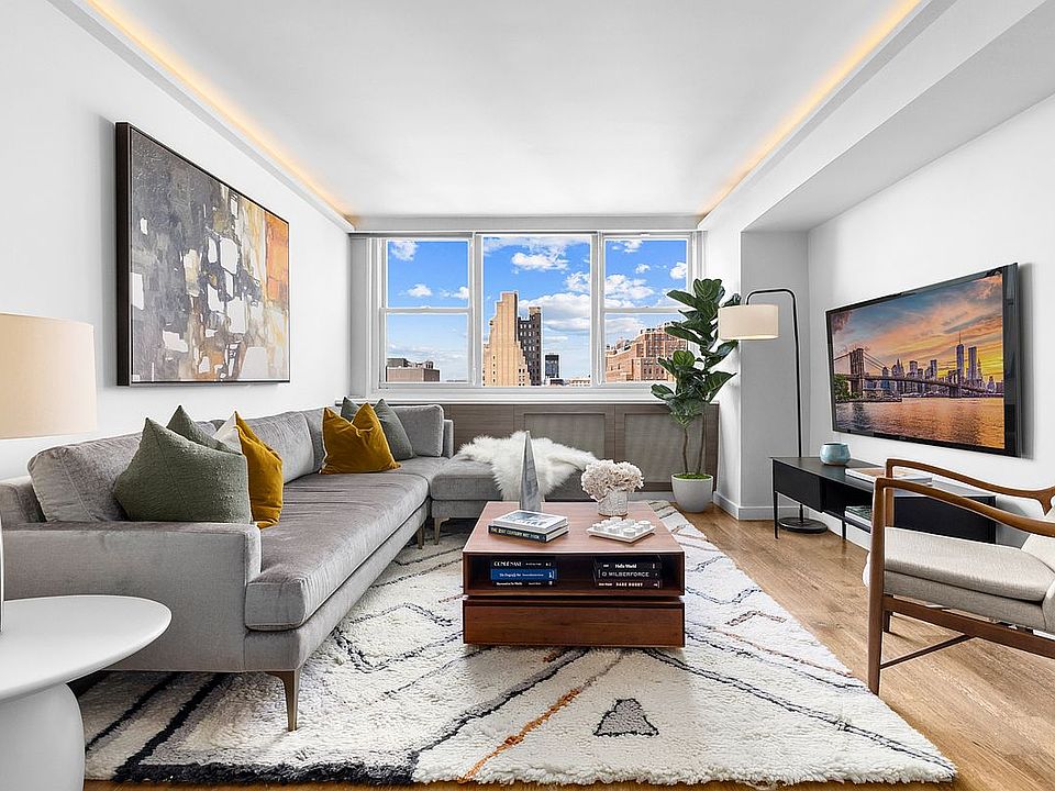 1st image of 77 7th Ave APT 18J