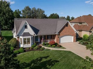 132 Valley Brook Ln, East Amherst, NY 14051