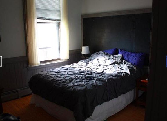 4th image of 1119 N Townsend St #306
