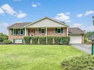 340 Hickory Rd, Carlisle, PA 17015