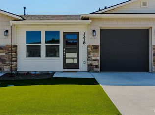 1218 Phillips Cir, Ontario, OR 97914