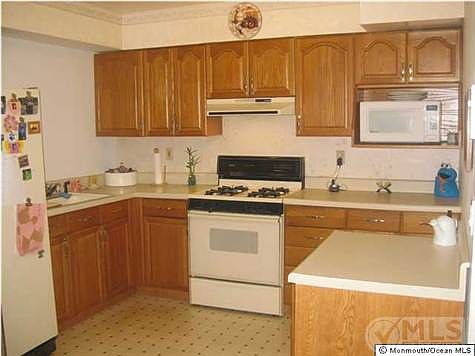 4th image of 1715 New Central Ave
