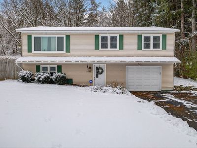 211 Blackmore Rd, Camillus, NY, 13031