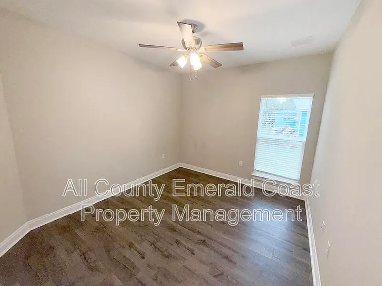 282 Magnolia St — Photo 35