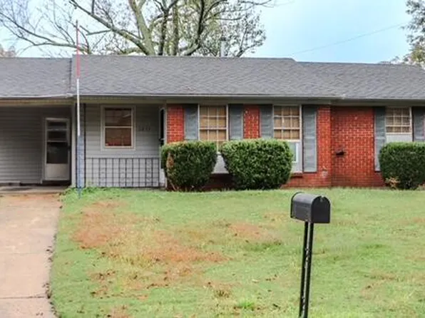 1455 Staunton Dr, Southaven, MS 38671