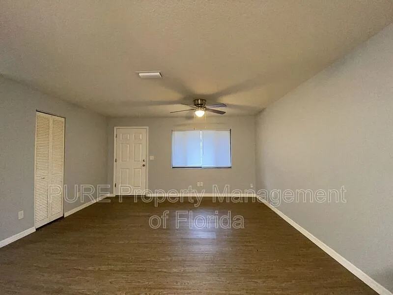 2 bed, 1.0 bath, 770 sqft, $1,045 — Photo 3