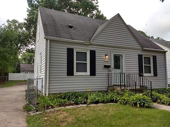 2nd image of 1725 W Saratoga Ave