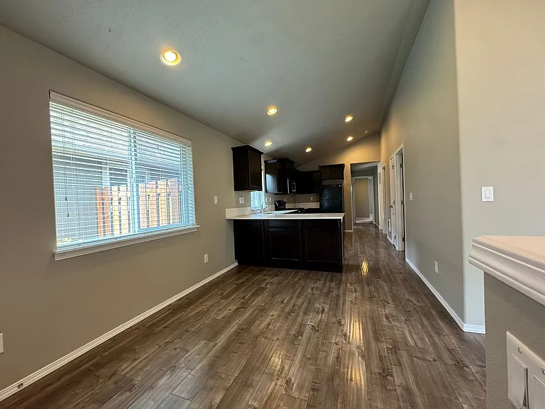 226 River Walk Pl — Photo 8