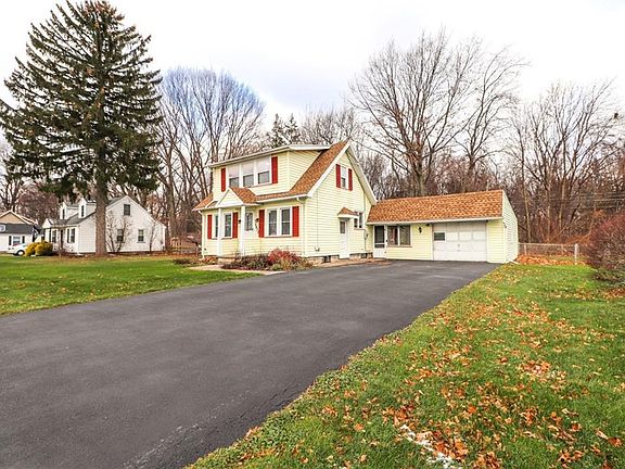 2nd image of 1072 Whitlock Rd