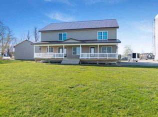 81 Basin Harbor Rd, Panton, VT 05491