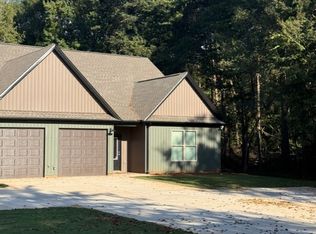 190 Weaver Line #B, Inman, SC 29349