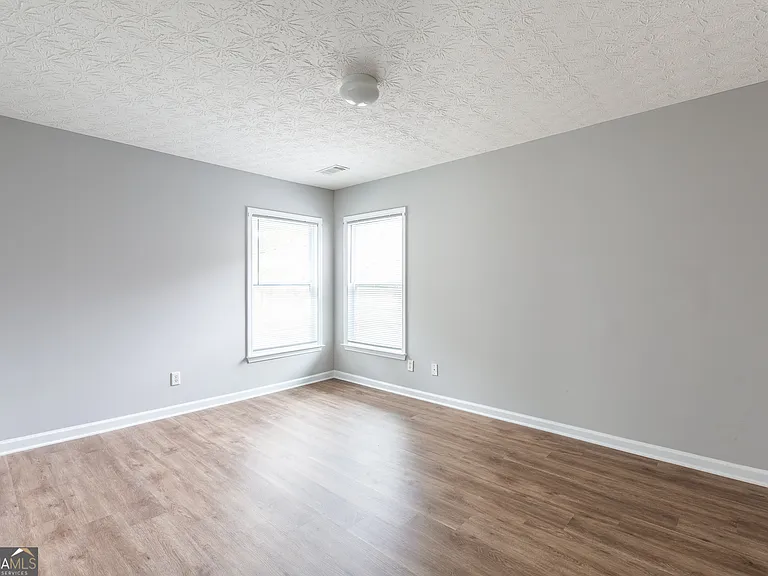 3290 Cooper Woods Dr — Photo 14