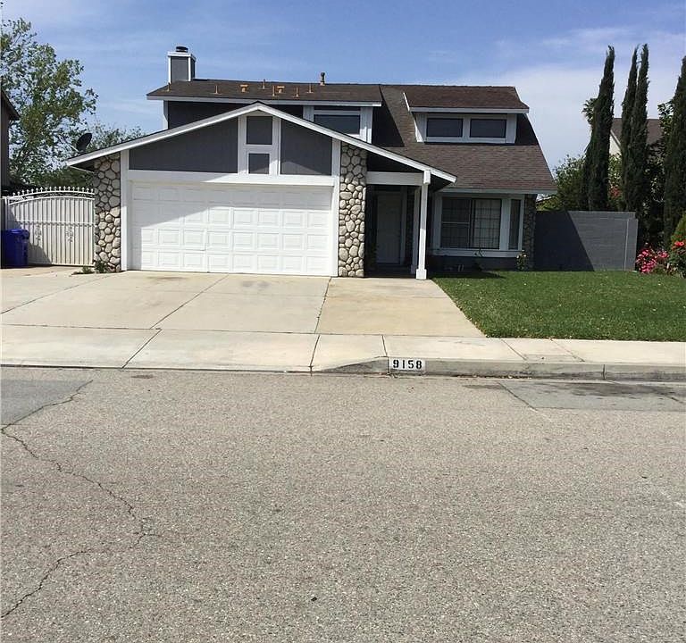 1st image of 9158 Pine Ct