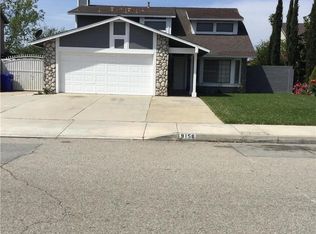 9158 Pine Ct, Fontana, CA 92335