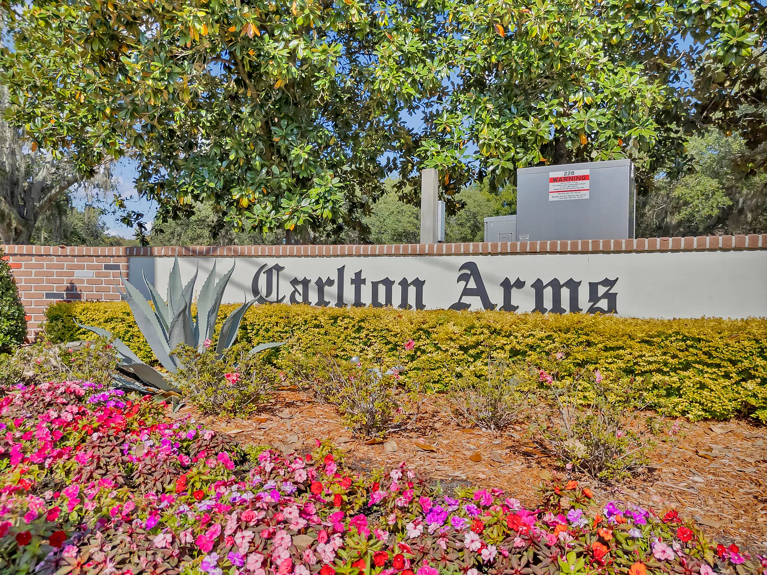 Carlton Arms of Ocala — Photo 2