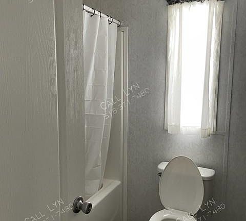 5th image of 230 Halfmoon Cir