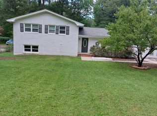2234 Hurt Rd SW, Marietta, GA 30008