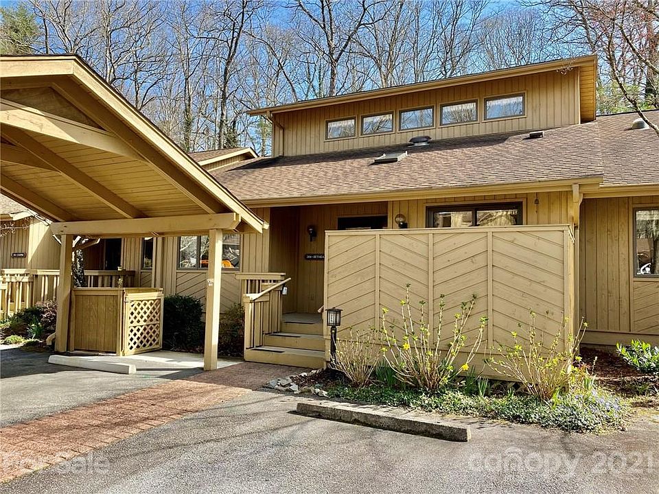 1st image of 204 Laurel Oak Ln