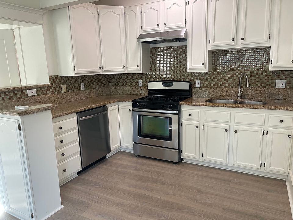 1st image of 4450 Kingswell Ave