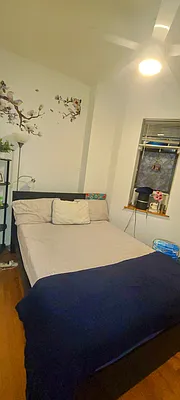 Rented by United Realty Equities | media 10